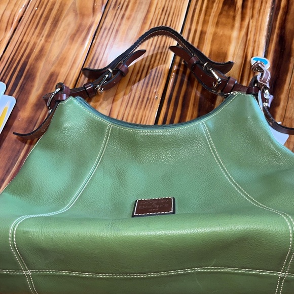 Dooney & Bourke Handbags - Dooney & Bourke handbag